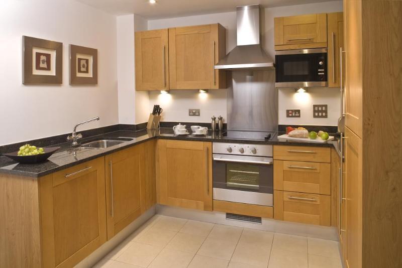Marlin Apartments Commercial Road - Limehouse Лондон Екстериор снимка